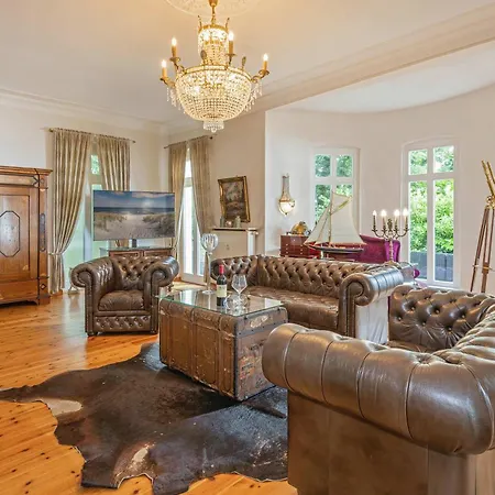 Hohe Buchen 1 Appartement *
